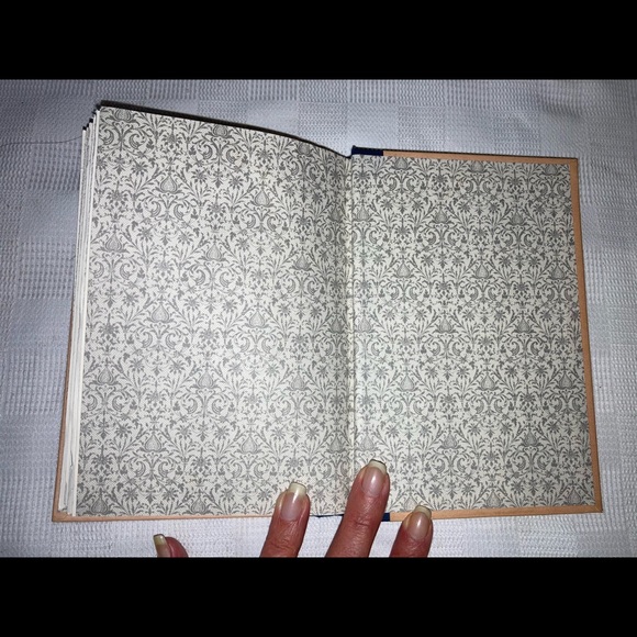 'A Series of Unfortunate Events' #1 Hard Cover Book - Picture 6 of 12